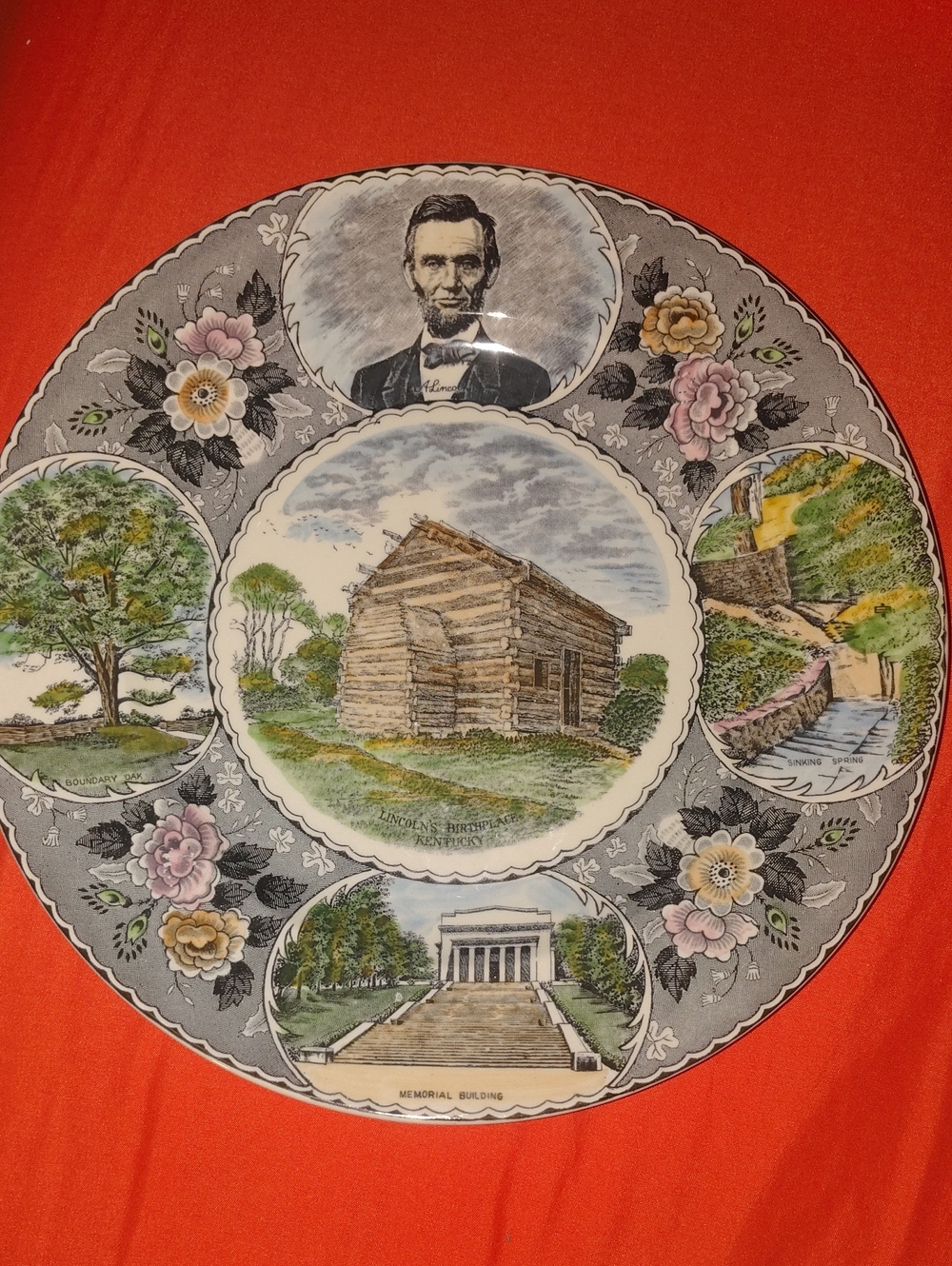 Abraham Lincoln Commemorative Decorative Plate - Gray, Multicolor